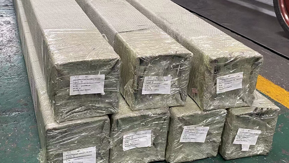 Packing of 304 Stainless Steel Square Tube