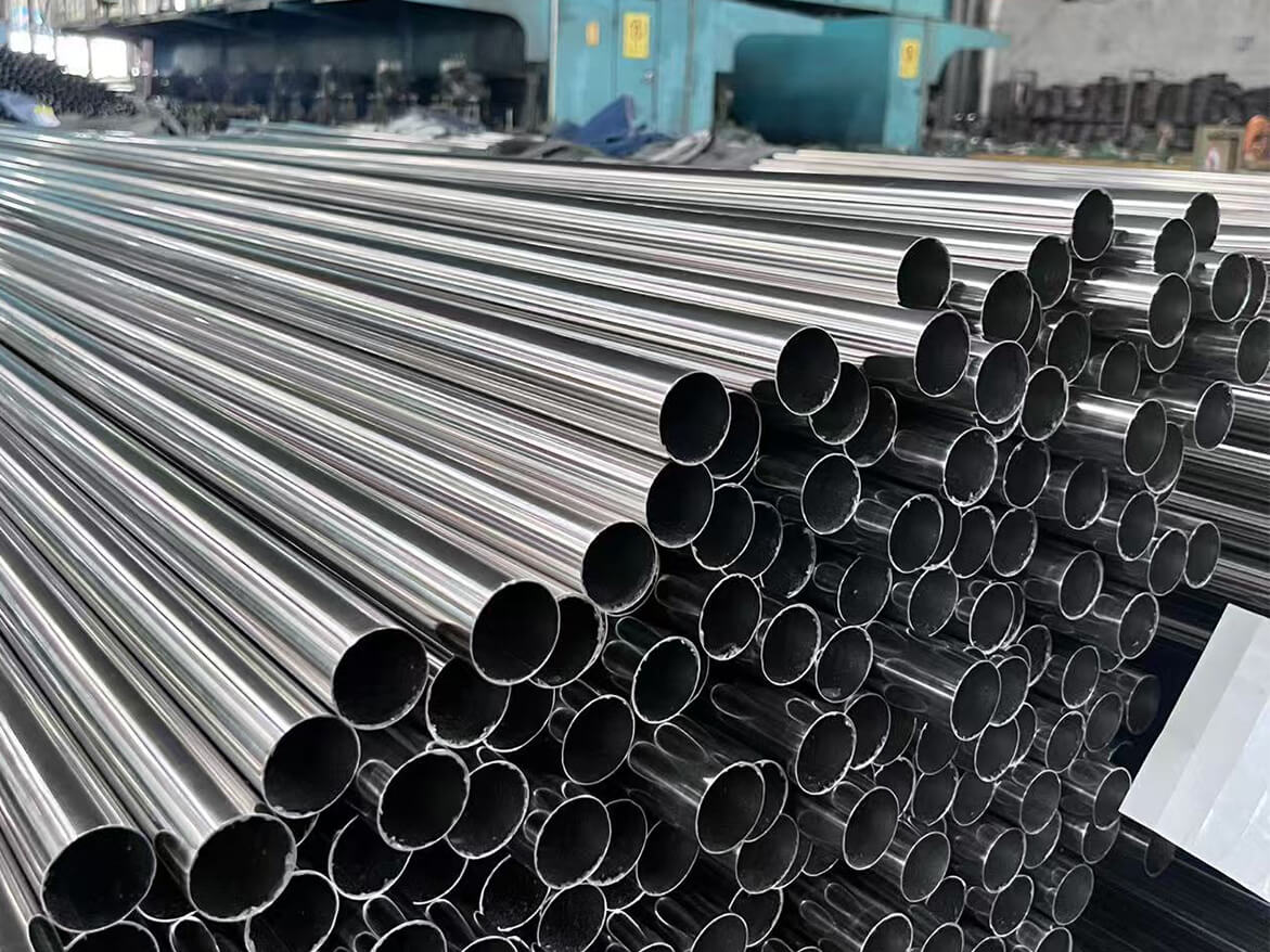 Mirror stainless steel pipes